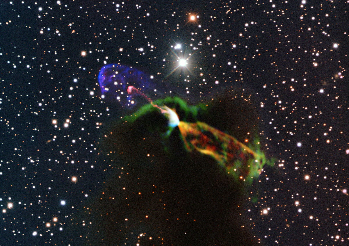 Star Birth Drama Captured by Giant Radio Telescope (Photos)